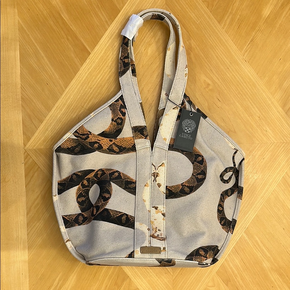 Vince Camuto V style Bag - Cream and Brown Shoulder Bag with Elegant Des…